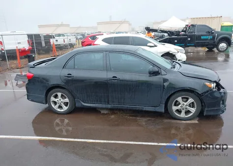 2012 Toyota Corolla S z USA, uszkodzony, nr VIN 5YFBU4EE2CP022942